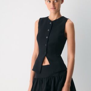 Aritzia Wilfred Regal Vest Black Size 10 Slim-fit button-up